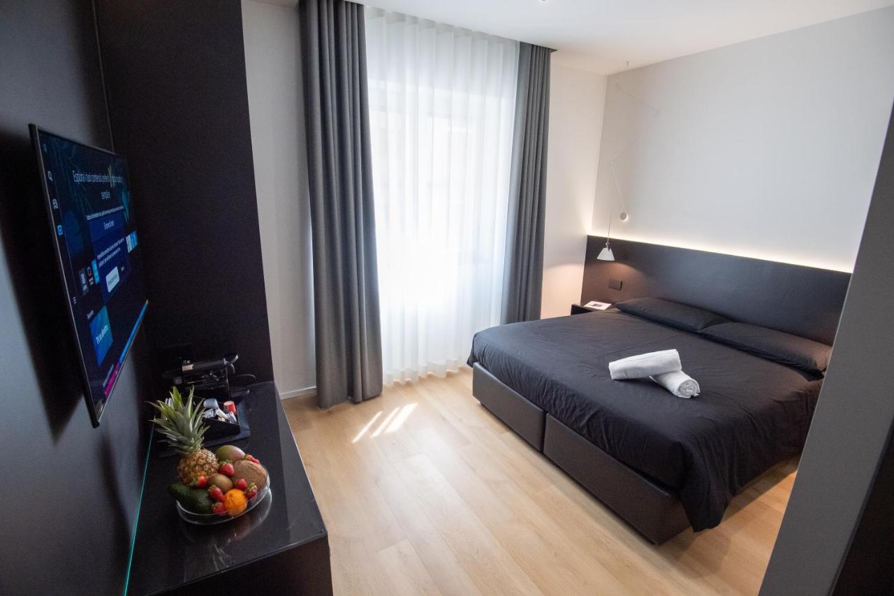 Contemporaneamente 147 - Modern & Comfort Rooms 巴里 外观 照片
